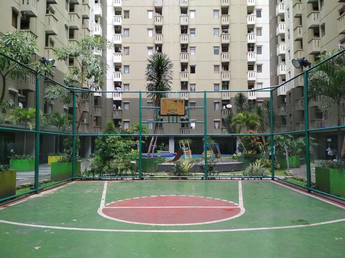 Apartemen Private & Stylish 2br At Gateway Ahmad Yani Cicadas By Travelio Bandung